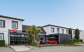 ibis Saint-Malo Madeleine